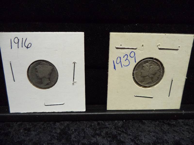 lot 33 image: Pair - Mercury Dimes, 1916, 1939