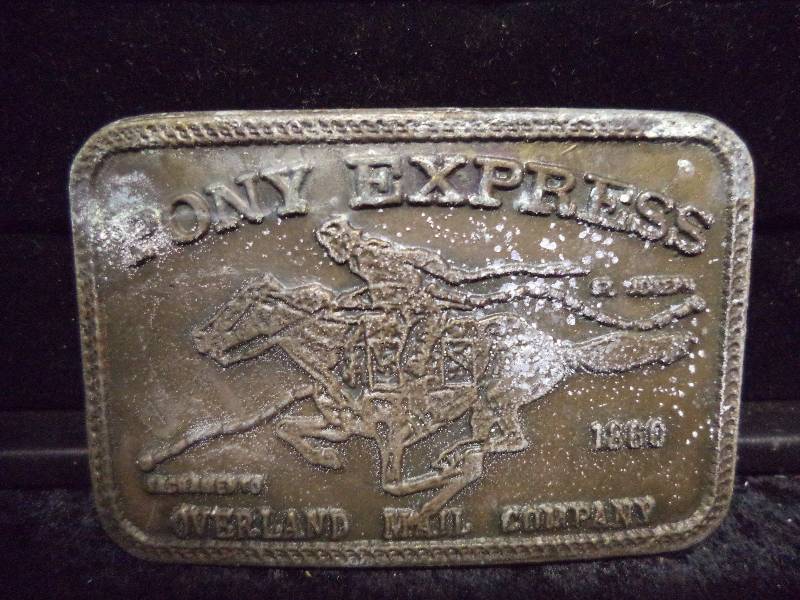 lot 84 image: Belt Buckle - Pony Express