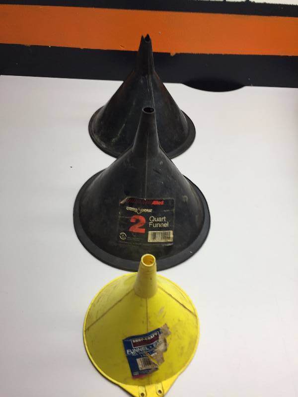 lot 17 image: PLASTIC CAP NAILS, 3 FUNNELS, BASEBOARD BUILDUP STRIPPER