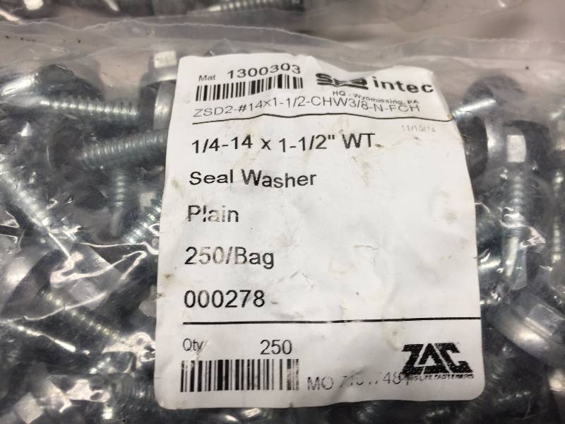 lot 42 image: SELF TAPPING SEAL WASHER SCREWS 14 - 14 X 1 12 1000 PCS AND 250PCS 14 - 14 X 1 14