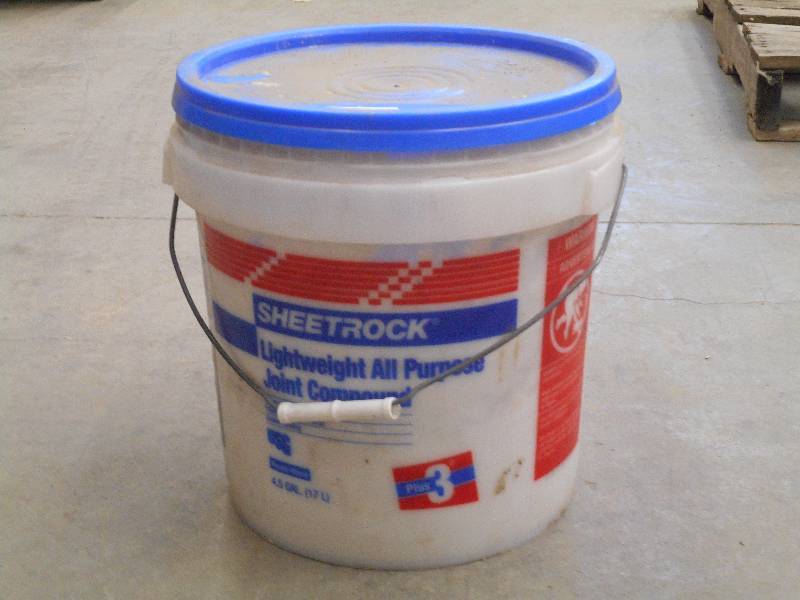 Near Full 4.5-Gallon Pale Of Sheetr...