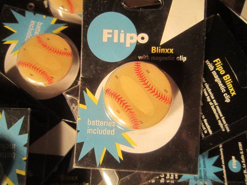 NEW LOT - 61 Flipo Blinnix with Magnetic Clip
