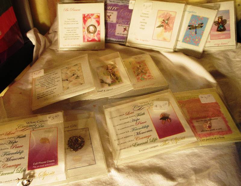 NEW - 12 Gift Boxes of Pins in Box
