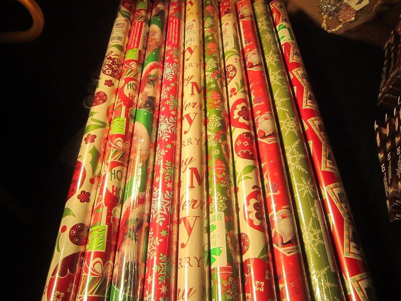 10 Rolls of Wrapping Paper