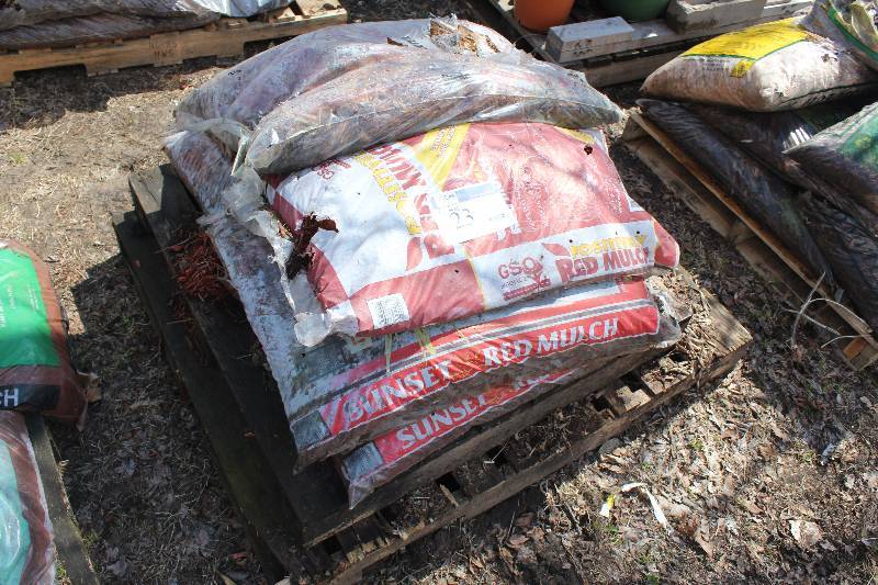 Lot of (8) Bags Red Mulch