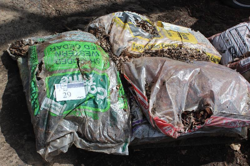 Lot of (6) Bags Western Red Cedar Bark