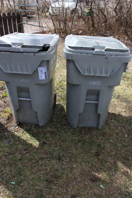 Lot of (2)95 Gallon RecyclingWaste Bins