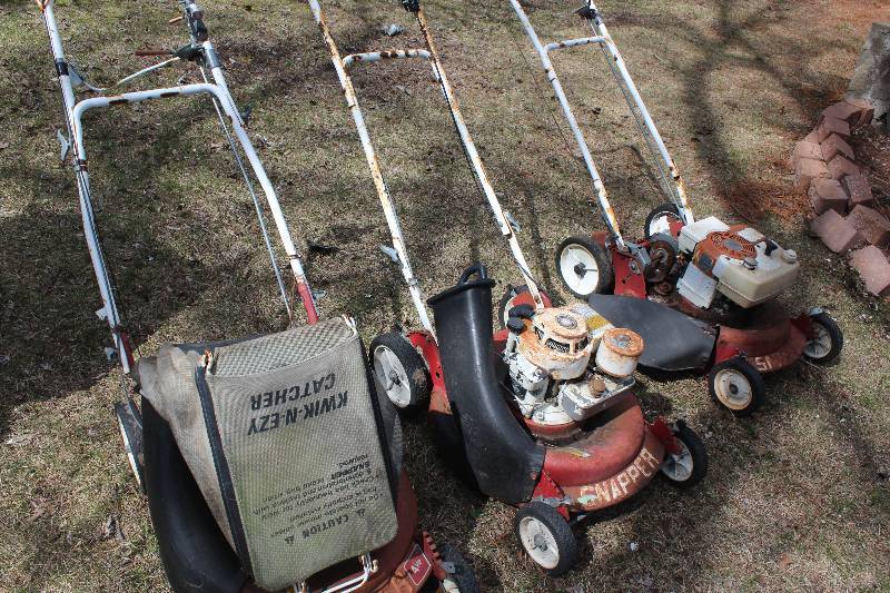 Lot of (3) Snapper Lawn Mowers with Aluminum decks.