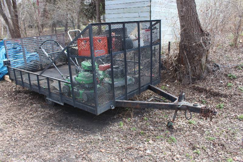 Landscaping Single Axle Trailer with Shelf and Ramp