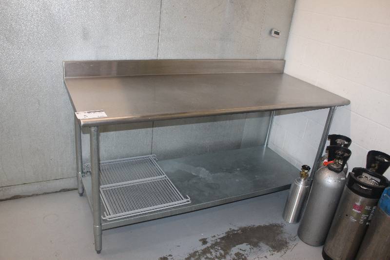 lot 5 image: NSF Commercial Prep Table