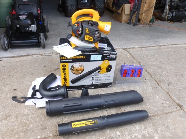 lot 25 image: SnS Auctions # 205 Still trying to get out of town sale