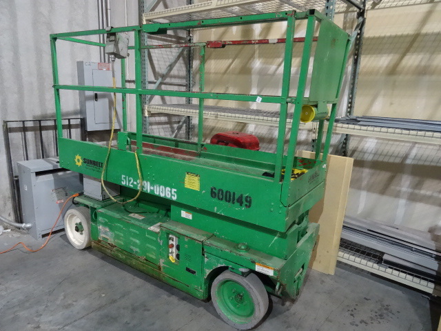 lot 2 image: Aerial work platform
