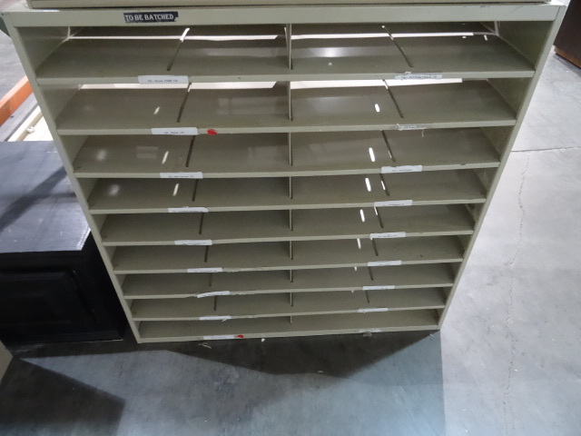 lot 32 image: Metal file sorting cabinet