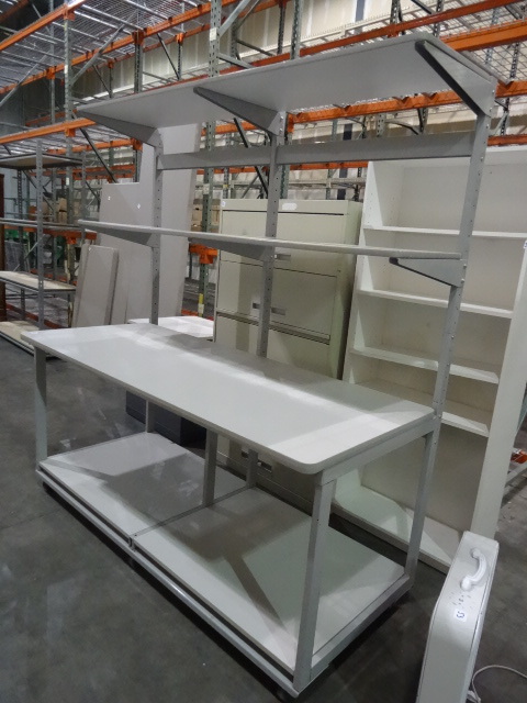 lot 52 image: Work station
