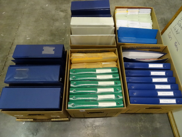 lot 77 image: Misc 3 ring binders and office folders
