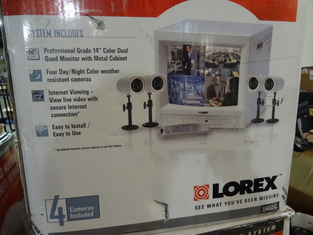 lot 4 image: 14 Color Dual Quad Monitor