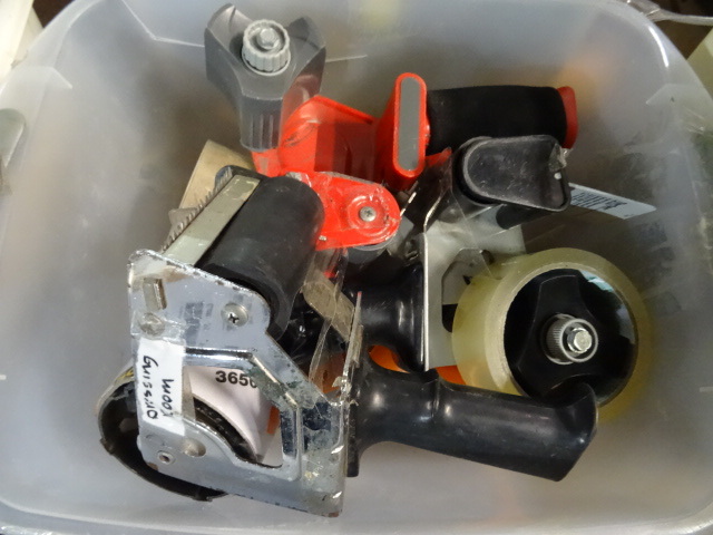 lot 89 image: Packing Tape Dispensers