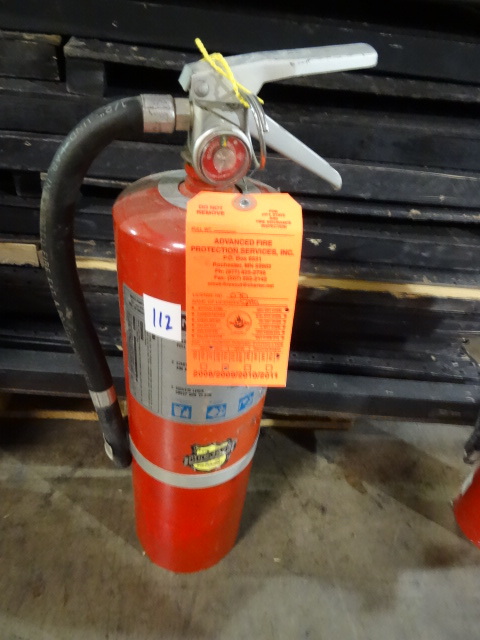 lot 112 image: Fully Charged Fire Extinguisher