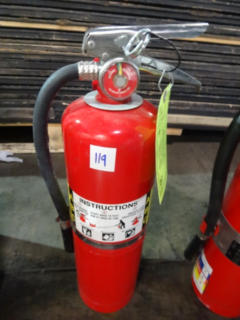 lot 119 image: Fully Charged Fire Extinguisher