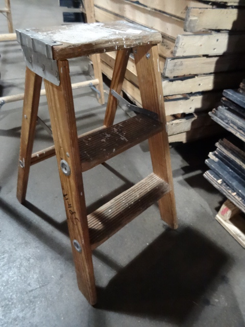 lot 131 image: 2 Wood Step Ladder