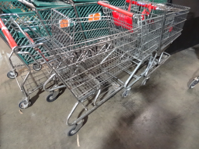 lot 143 image: 3 Metal Shopping Carts