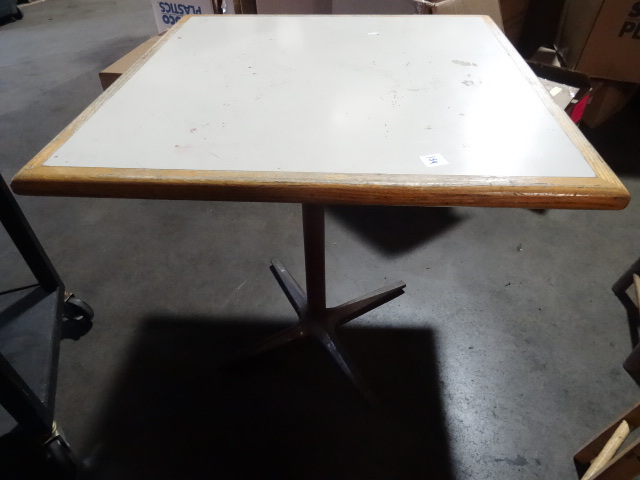 lot 154 image: 30 X 30 Metal Framed Table