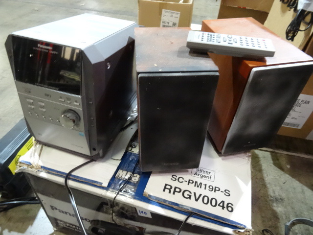 lot 190 image: Panasonic CD Stereo System Works