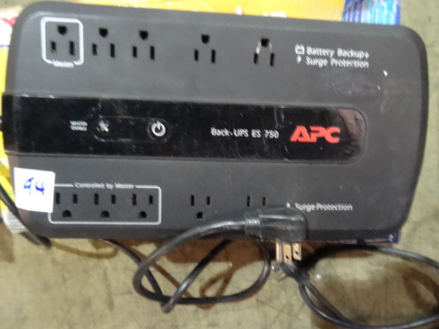 lot 194 image: APC Back UPS ES750 Works