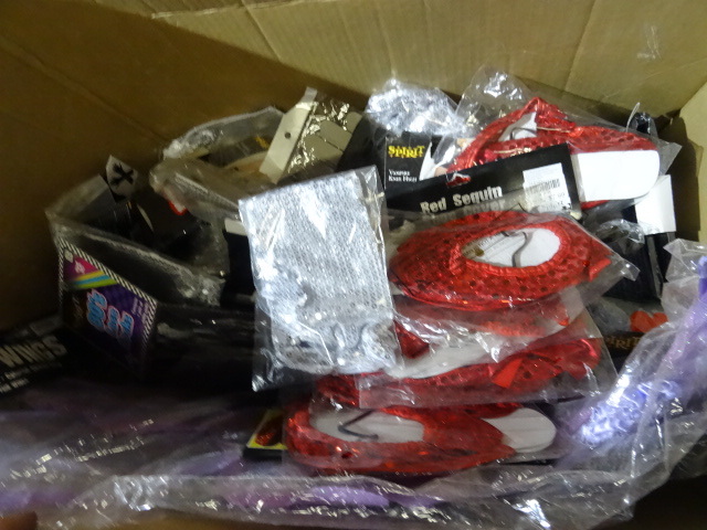 lot 290 image: Halloween Womens Accessories