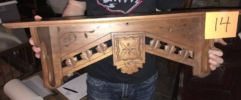 Wall shelf