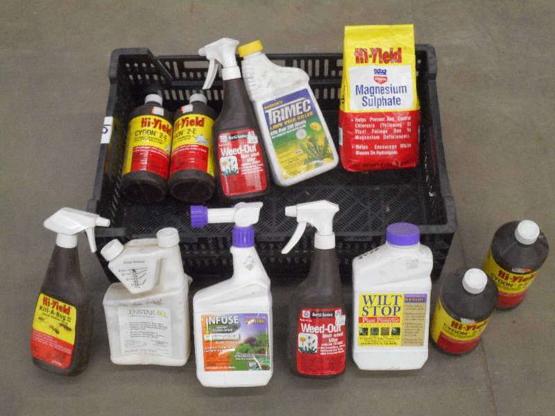 lot 10 image: Tote Of Weed-Out Weed Killer, Wilt ...