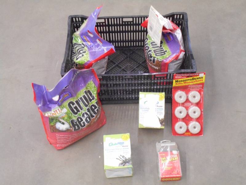 lot 13 image: Tote Of Mosquito Killer, Weed Treat...