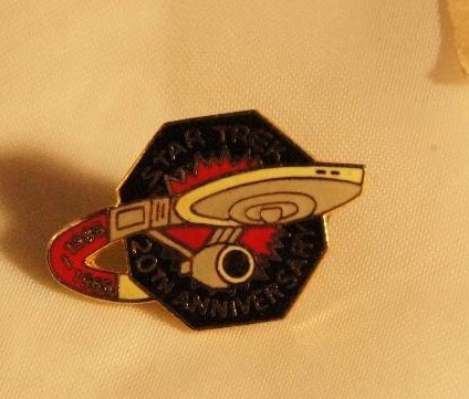 lot 504 image: Lot of Pins - including Star Trek 20th Anniversary Pin, Red Cross, Singapore Merlion, Gold Leaf, Luther Park, Scarf Clip, Etc