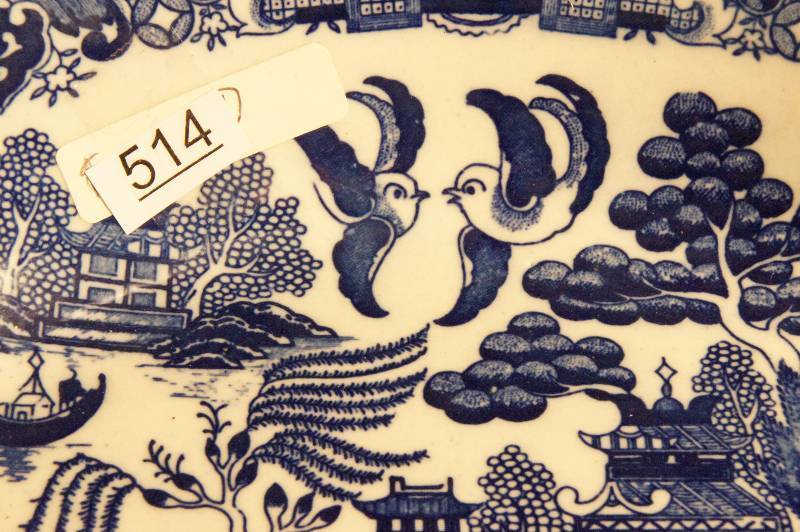 lot 514 image: Vintage Collectible Blue Willow Oval Bowl - Made in Occupied Japan - Approx 10 x 8