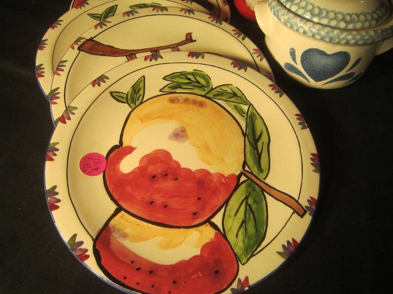lot 643 image: LOT - Set of 4 Tika Plates, Set of 4 Covered Casserole Soup Bowls & Christmas Mug