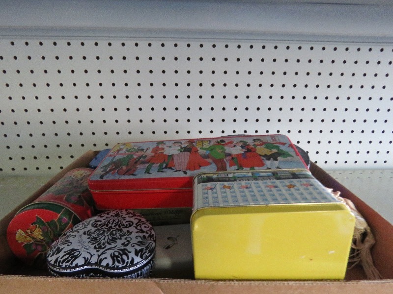 Decortative Tins