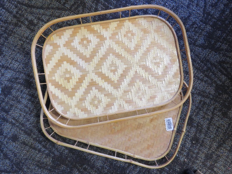 Serving trays
