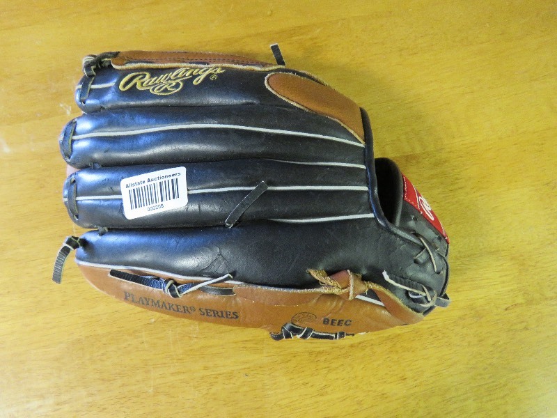 Rawlings Baseball Glove