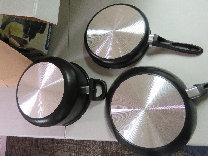 Cookware Set