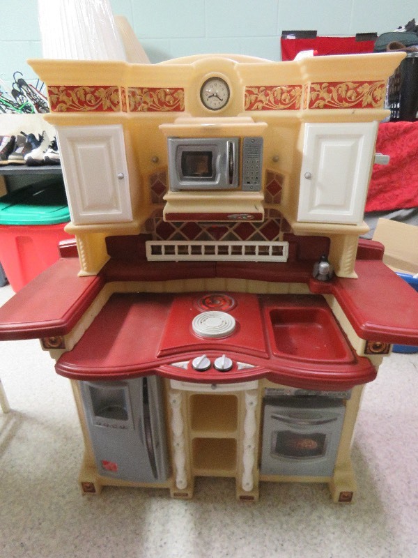 kids kitchen set