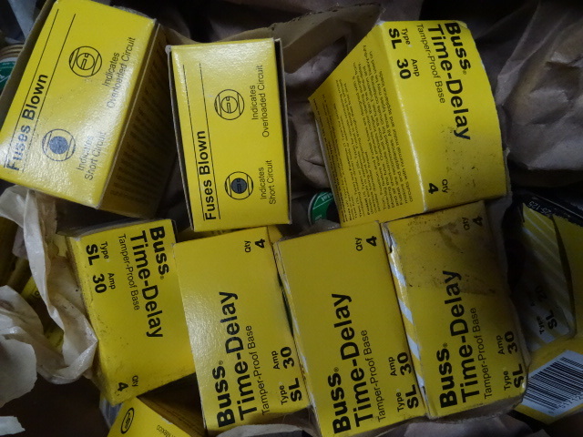 Box Full of Screw in Type Fuses