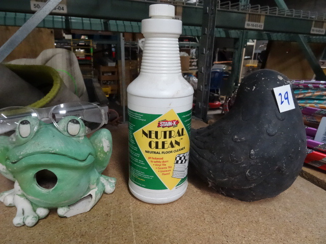 Bird and Frog Lawn Ornament,