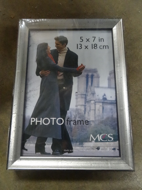 5 X 7 Photo Frames New Qty 6