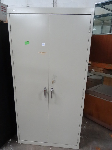 2 Door Metal Cabinet with Lock and Keys