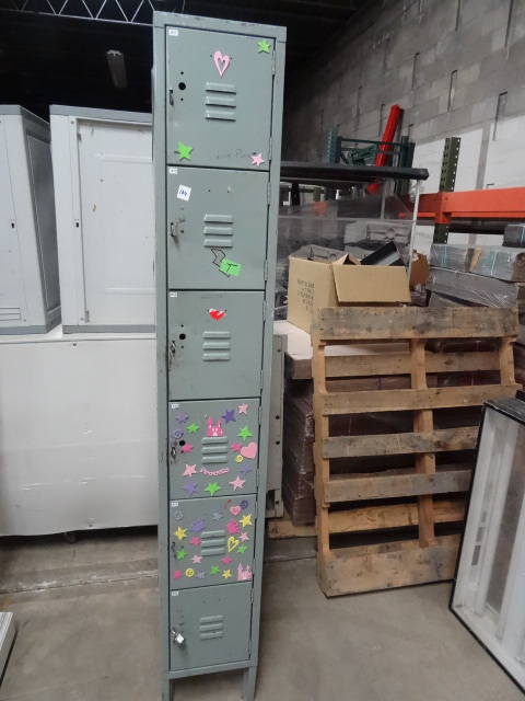 6 Door Metal Locker Unit 12 X 18 X 78