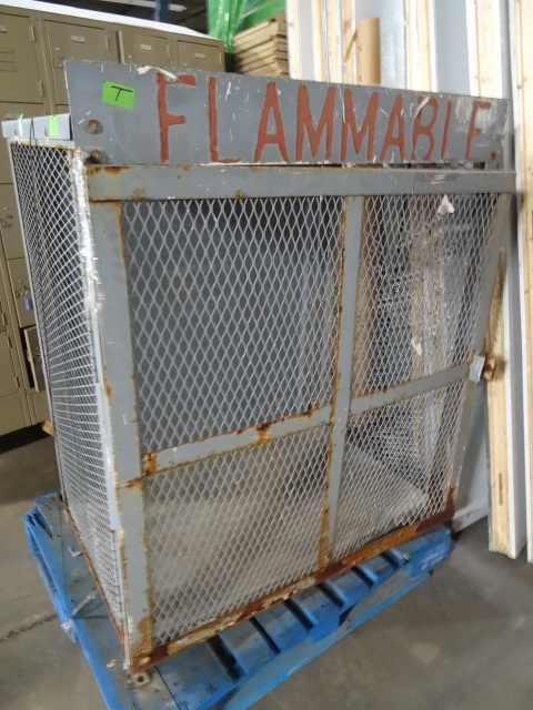 Metal Propane Lock Up Cabinet