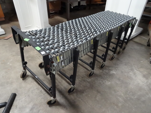 24 Wide Accordion Conveyor