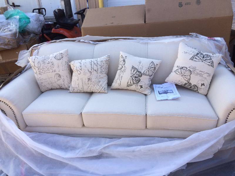 Coaster Furniture 502511 Norah Antique Inspired Sofa in Oatmeal with Nail Head Trim