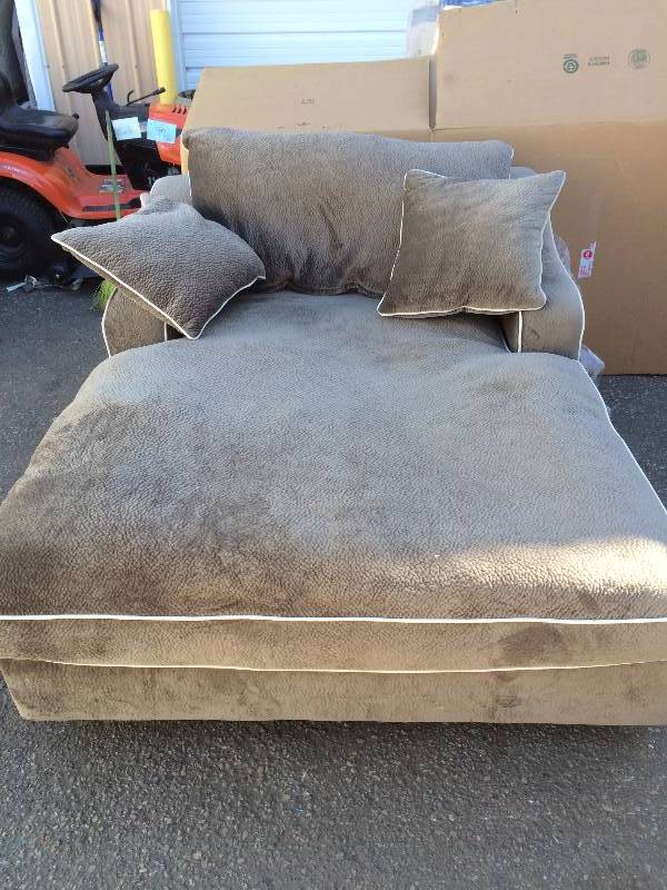 Wayfair Fabric Chaise Lounge