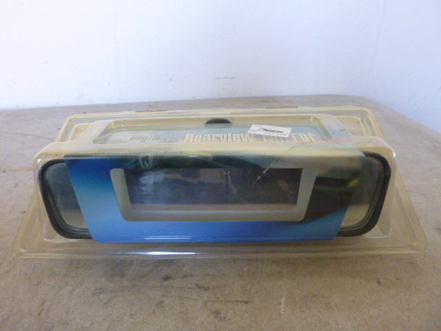 Custom DayNight Rearview Mirror